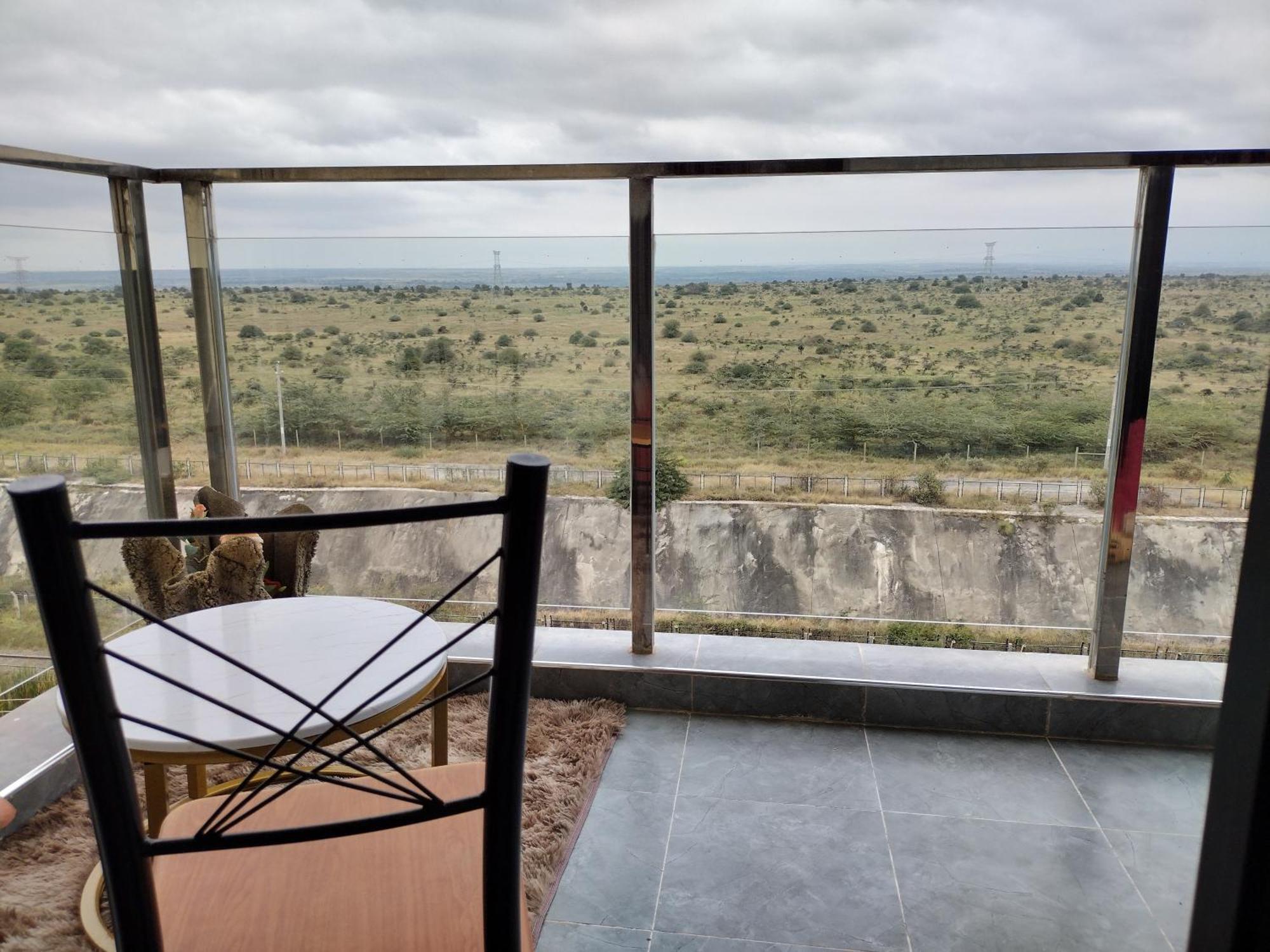Lenayan Park View Bed and Breakfast Mlolongo Eksteriør billede